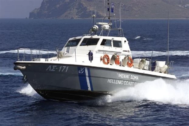 Σκάφος με 72 παράνομους μετανάστες πέρασε όλο το Αιγαίο και τους αποβίβασε στα Κύθηρα